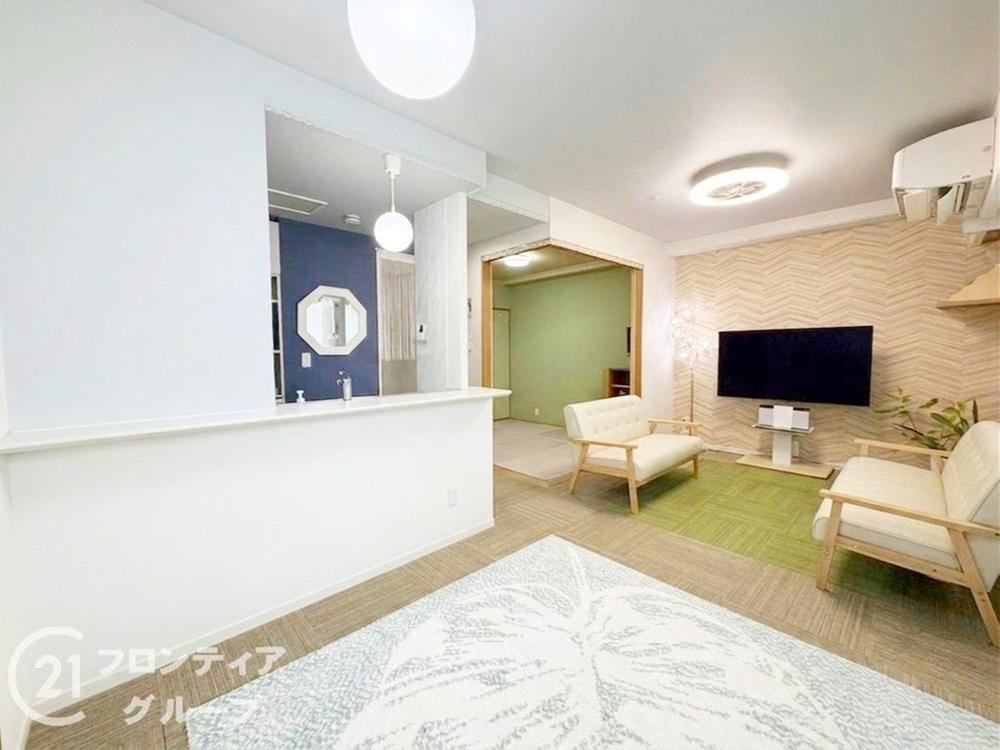 3LDK apartment in Higashiosaka, Osaka - Photo 1