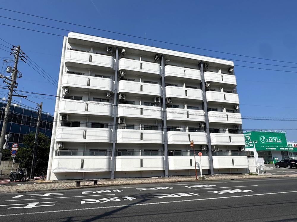 studio apartment in Takamatsu, Kagawa - Photo 1