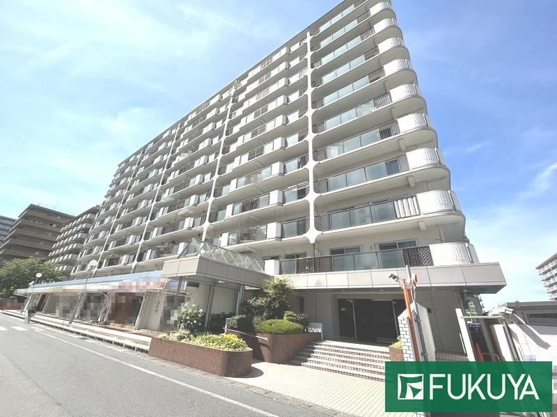 3LDK apartment in Otsu, Shiga - Photo 1