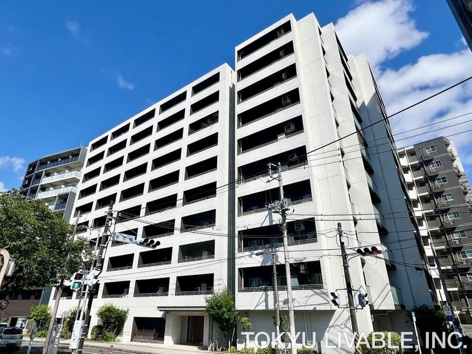 3LDK apartment in Naka Ward, Yokohama, Kanagawa - Photo 1