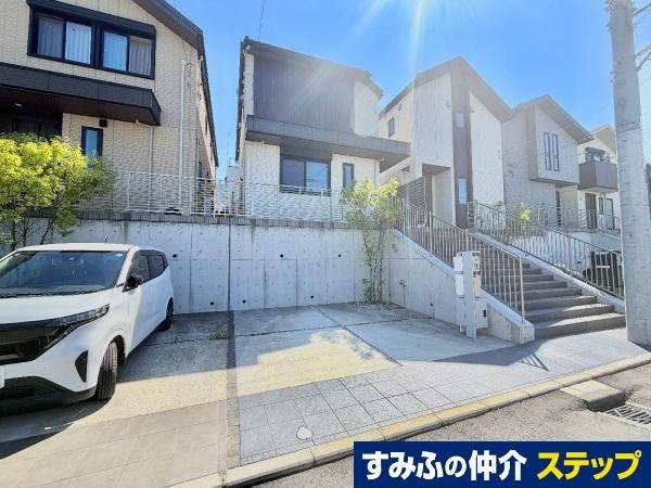 3LDK house in Kanagawa Ward, Yokohama, Kanagawa - Photo 1