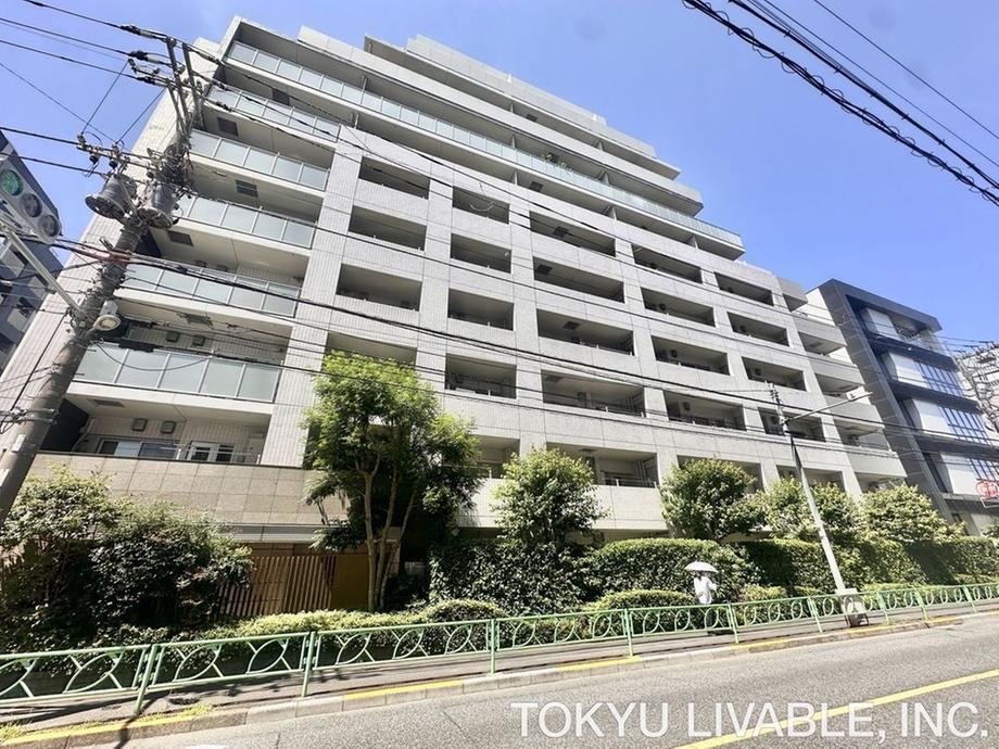 1DK apartment in Nakano Ward, Tokyo - Photo 1