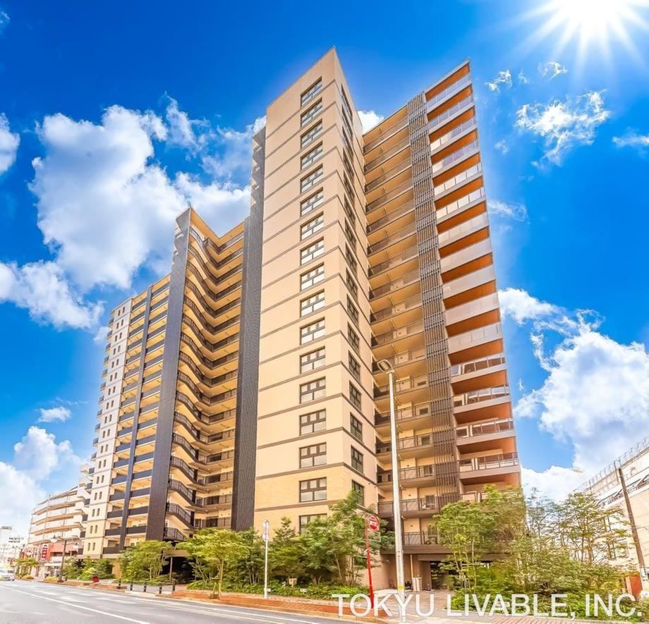 3LDK apartment in Niiza, Saitama - Photo 1