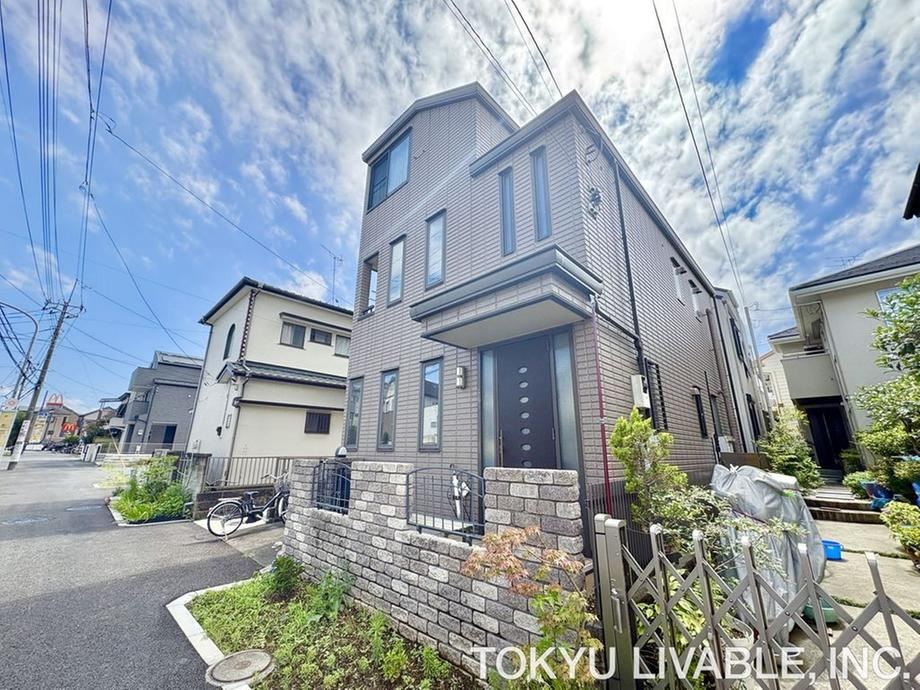4LDK house in Aoba Ward, Yokohama, Kanagawa - Photo 1