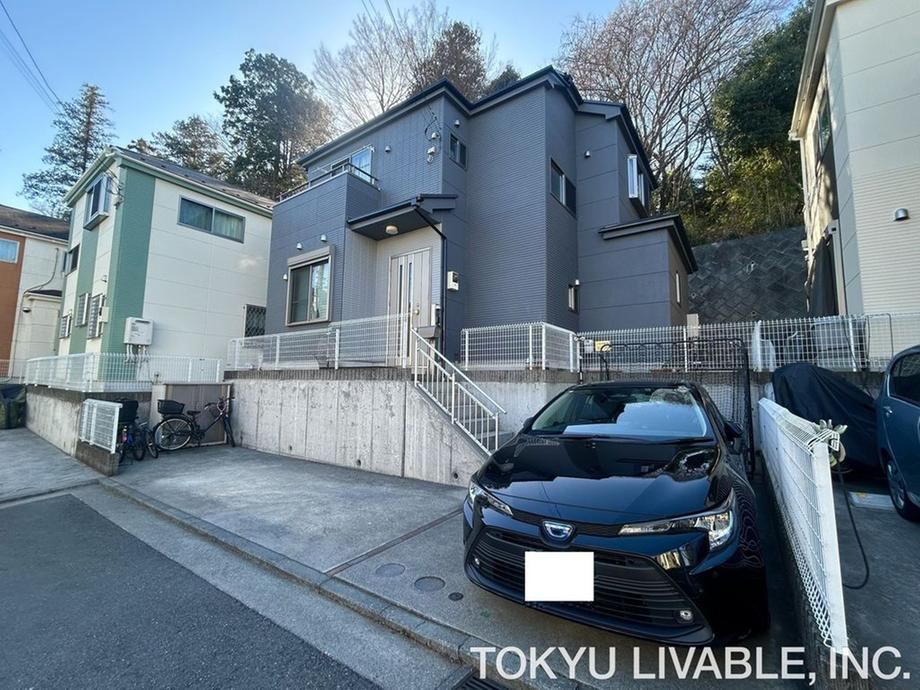 4LDK house in Aoba Ward, Yokohama, Kanagawa - Photo 1