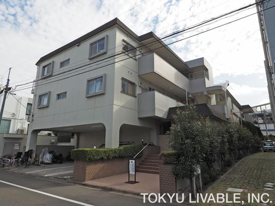 1LDK+S apartment in Setagaya Ward, Tokyo - Photo 1