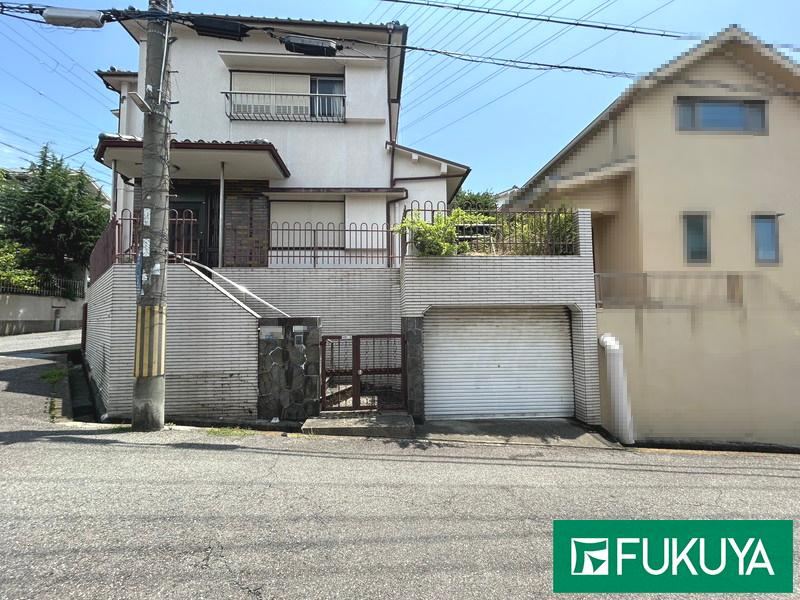 5DK house in Nagata Ward, Kobe, Hyogo - Photo 1