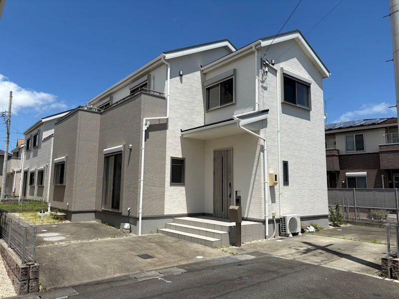 4LDK house in Matsusaka, Mie - Photo 1