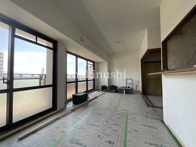 3LDK apartment in Kita Ward, Sakai, Osaka - Photo 1
