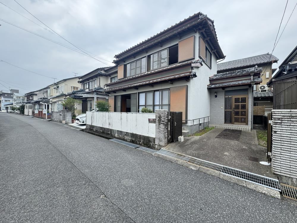 4LDK house in Kochi, Kochi - Photo 1