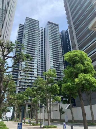 2LDK apartment in Minato Ward, Tokyo - Photo 1