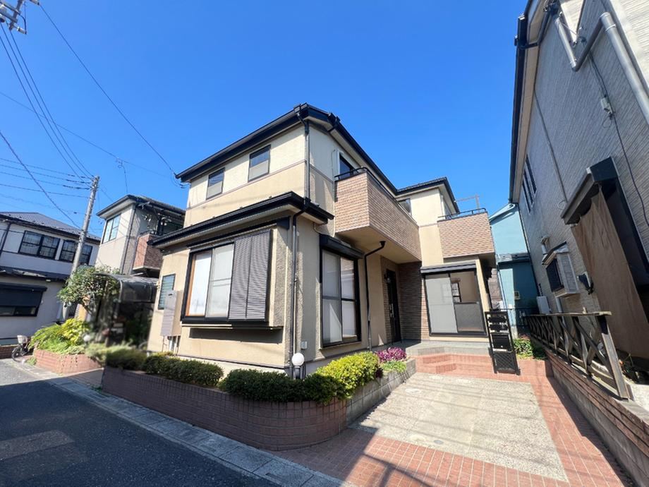 4LDK house in Koshigaya, Saitama - Photo 1