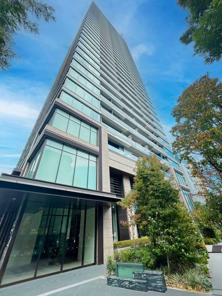 3LDK apartment in Chuo Ward, Tokyo - Photo 1