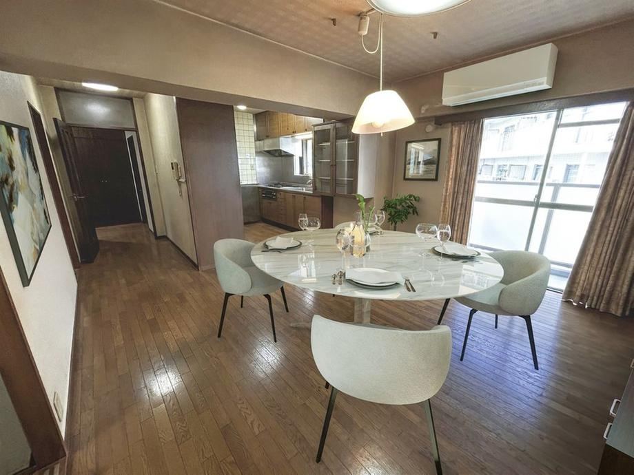 4LDK apartment in Asahi Ward, Osaka - Photo 1