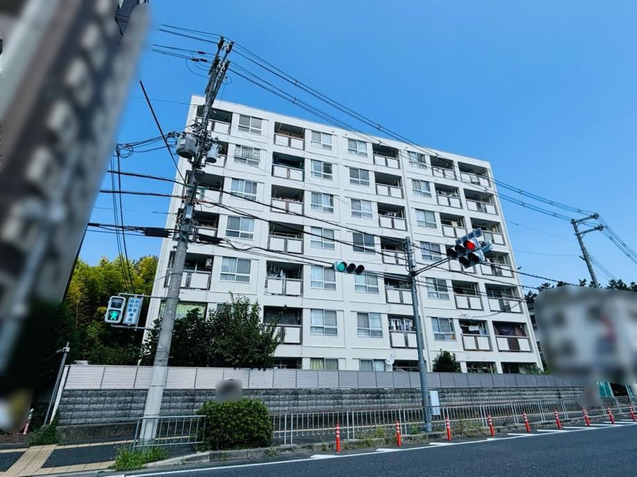 1LDK apartment in Suita, Osaka - Photo 1
