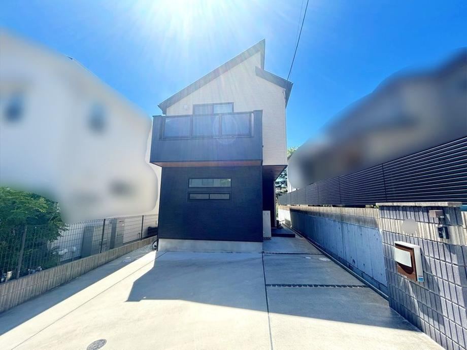 4LDK house in Takarazuka, Hyogo - Photo 1