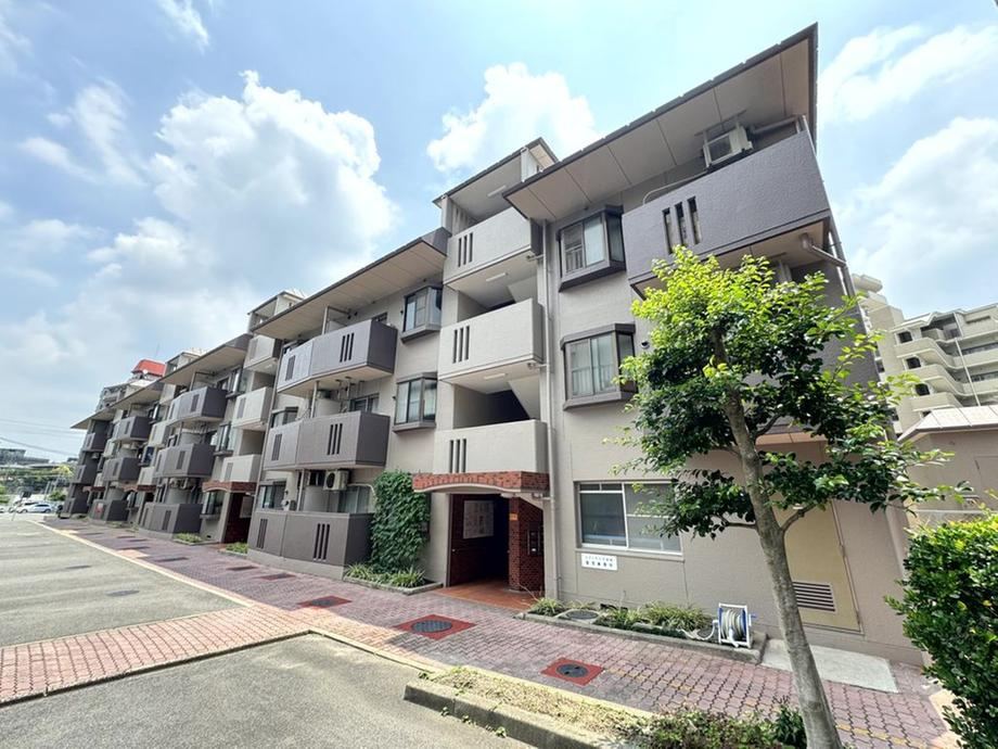 4LDK apartment in Midori Ward, Nagoya, Aichi - Photo 1
