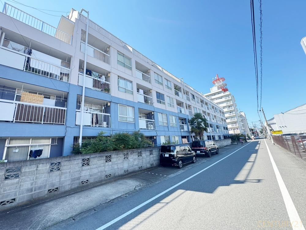 2DK apartment in Kokubunji, Tokyo - Photo 1