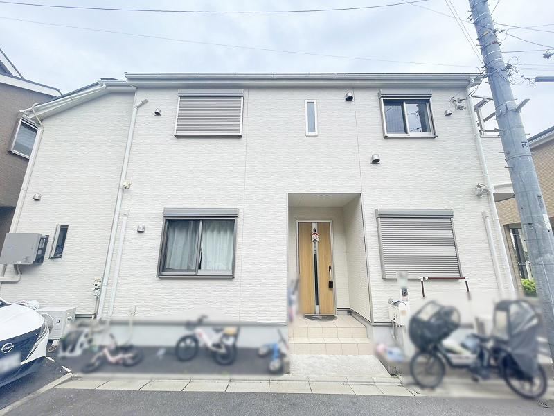 4LDK house in Adachi Ward, Tokyo - Photo 1