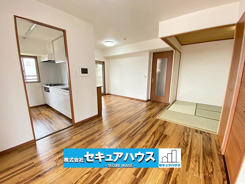 4LDK apartment in Tokai, Aichi - Photo 1