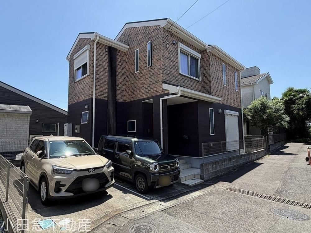 3LDK house in Ayase, Kanagawa - Photo 1