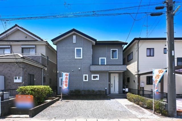 3LDK house in Oizumi, Ora District, Gunma - Photo 1