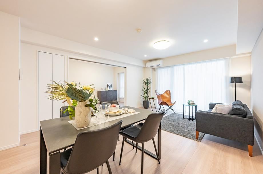 3LDK apartment in Shinjuku Ward, Tokyo - Photo 1