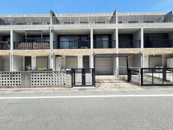 4LDK apartment in Minami Ward, Fukuoka - Photo 1