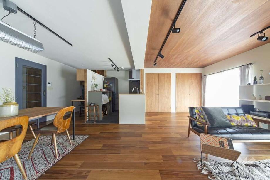 2LDK apartment in Takarazuka, Hyogo - Photo 1