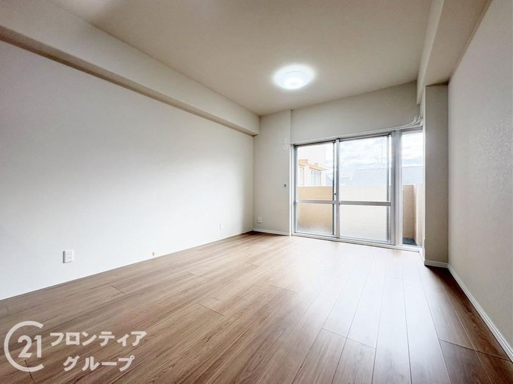 2LDK+S apartment in Yamatotakada, Nara - Photo 1