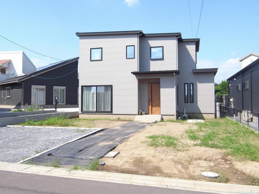 4LDK house in Kuki, Saitama - Photo 1