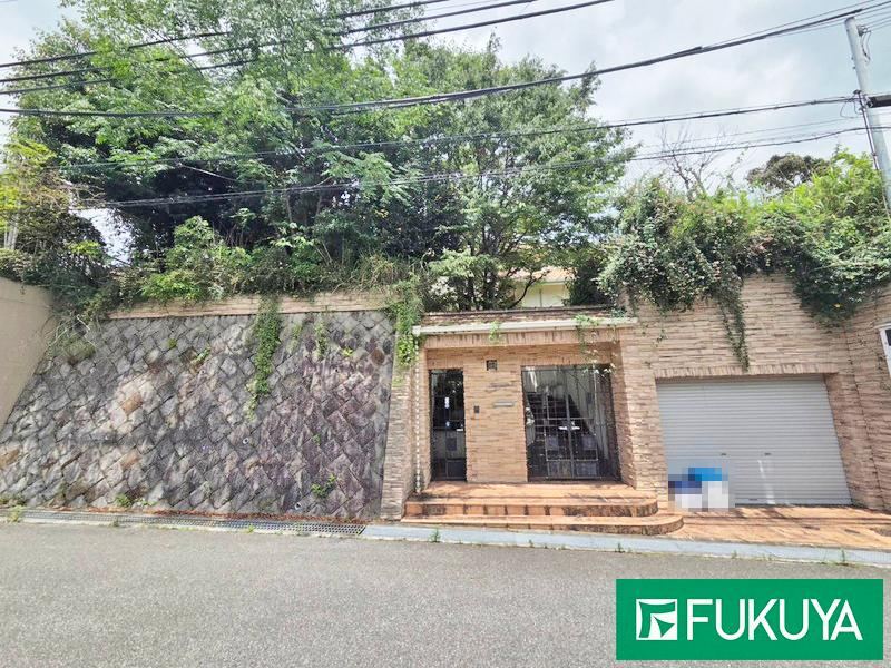 6LDK+S house in Takarazuka, Hyogo - Photo 1