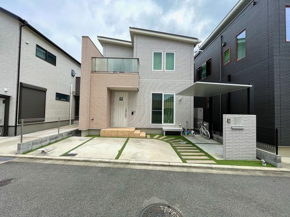 3LDK house in Neyagawa, Osaka - Photo 1