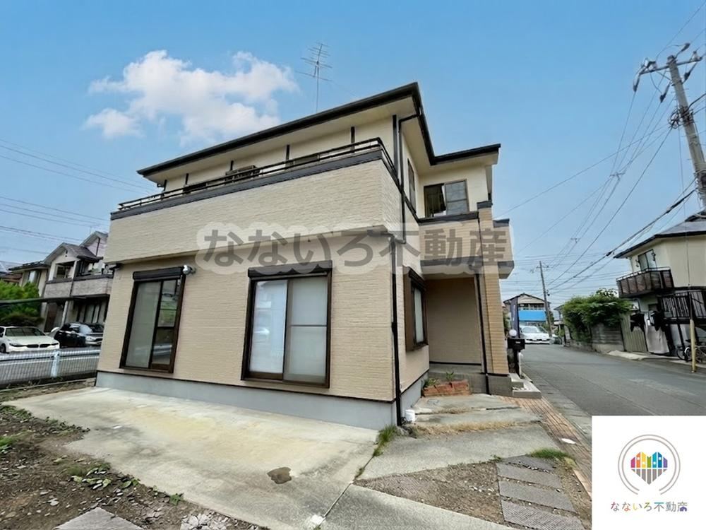 4LDK house in Oyama, Tochigi - Photo 1