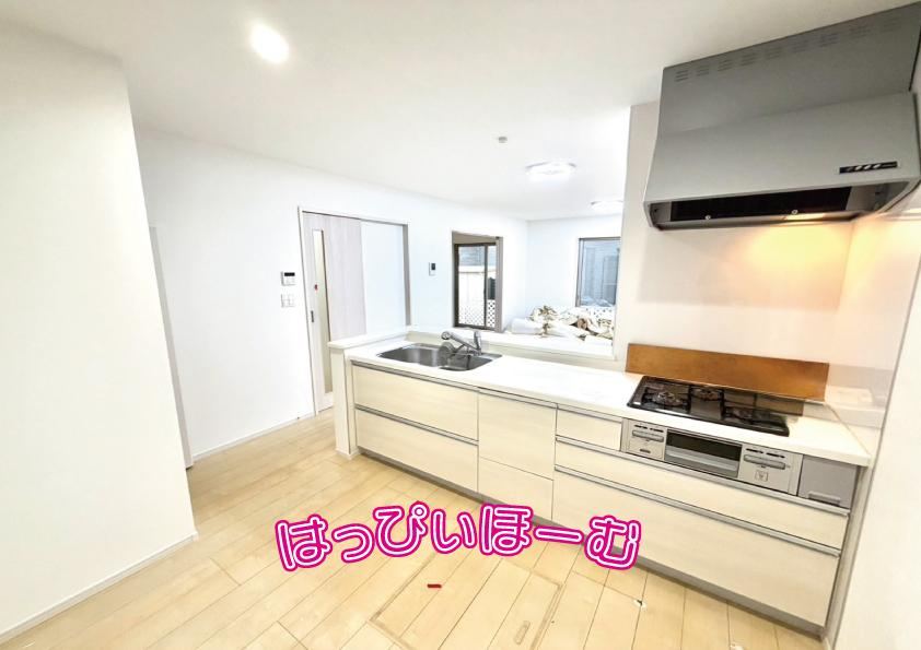 4LDK house in Soka, Saitama - Photo 1