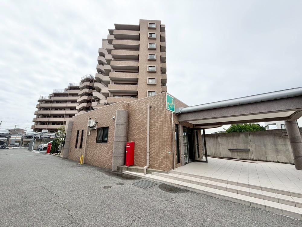 3LDK apartment in Nishi Ward, Sakai, Osaka - Photo 1