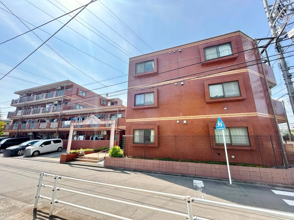 3DK apartment in Zama, Kanagawa - Photo 1