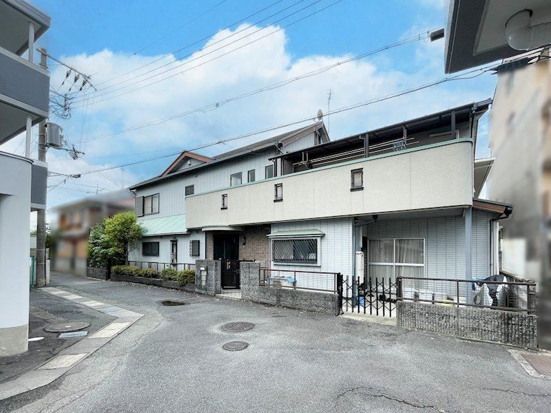 7LDK+S house in Kusatsu, Shiga - Photo 1