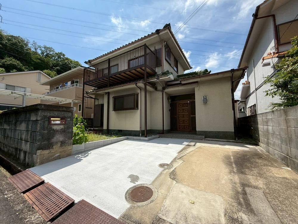 6DK house in Himeji, Hyogo - Photo 1