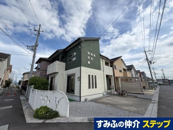 4LDK house in Moriyama, Shiga - Photo 1