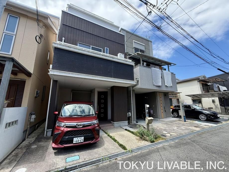 4LDK house in Izumiotsu, Osaka - Photo 1