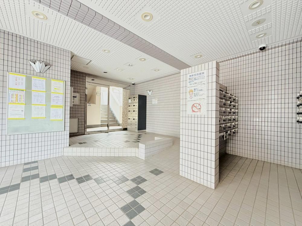 3LDK apartment in Isehara, Kanagawa - Photo 1