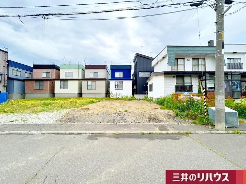 113 m² land in Kita Ward, Sapporo, Hokkaido - Photo 1