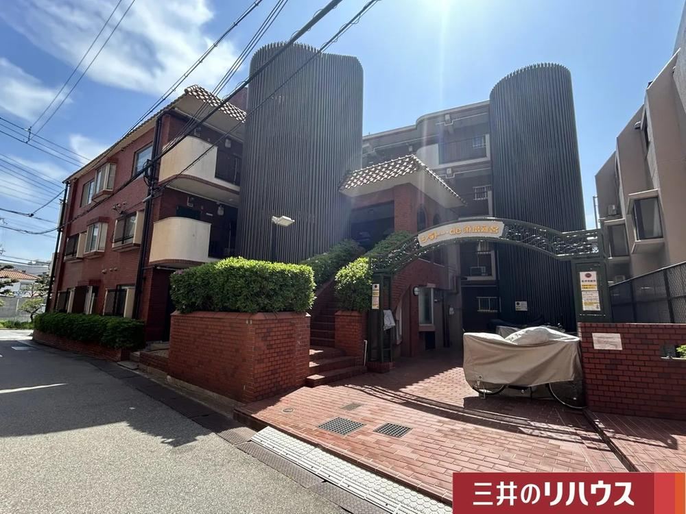 2LDK apartment in Suma Ward, Kobe, Hyogo - Photo 1