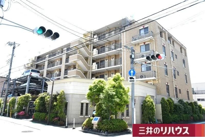 3LDK apartment in Saiwai Ward, Kawasaki, Kanagawa - Photo 1