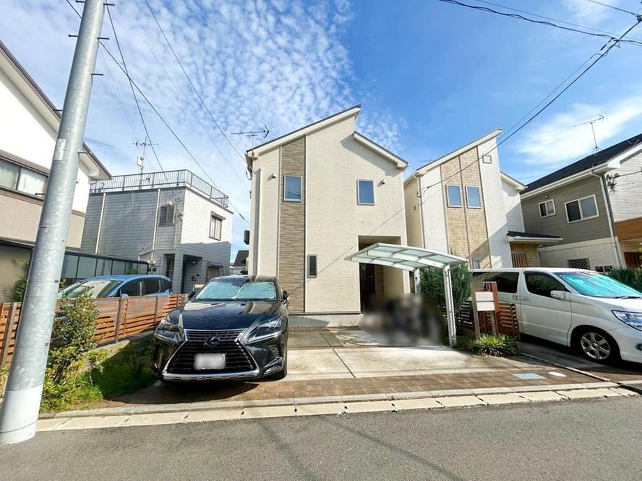 4LDK house in Hino, Tokyo - Photo 1
