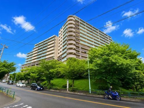 3LDK apartment in Hachioji, Tokyo - Photo 1