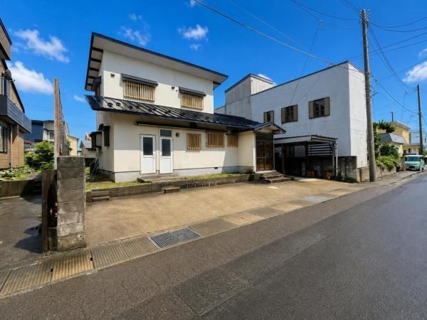 323 m² land in Aomori, Aomori - Photo 1