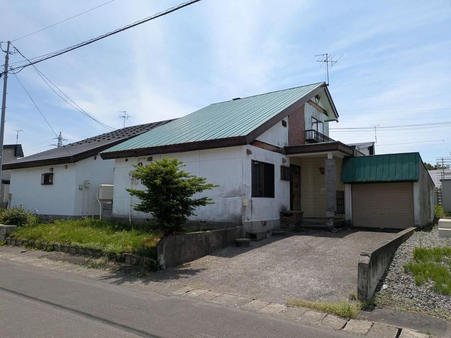 262 m² land in Asahikawa, Hokkaido - Photo 1