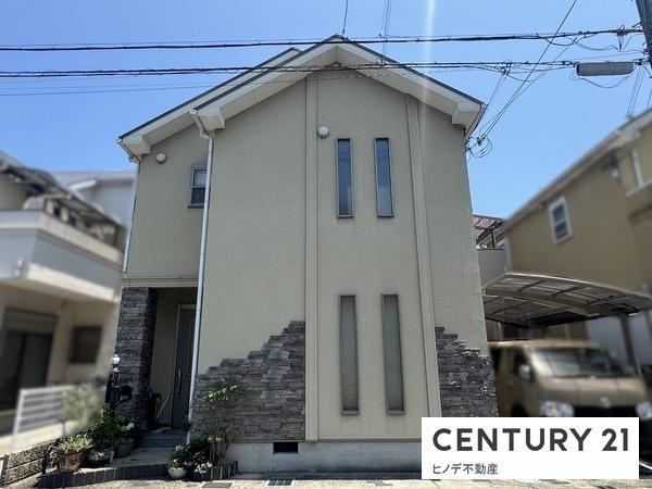 4LDK house in Izumiotsu, Osaka - Photo 1